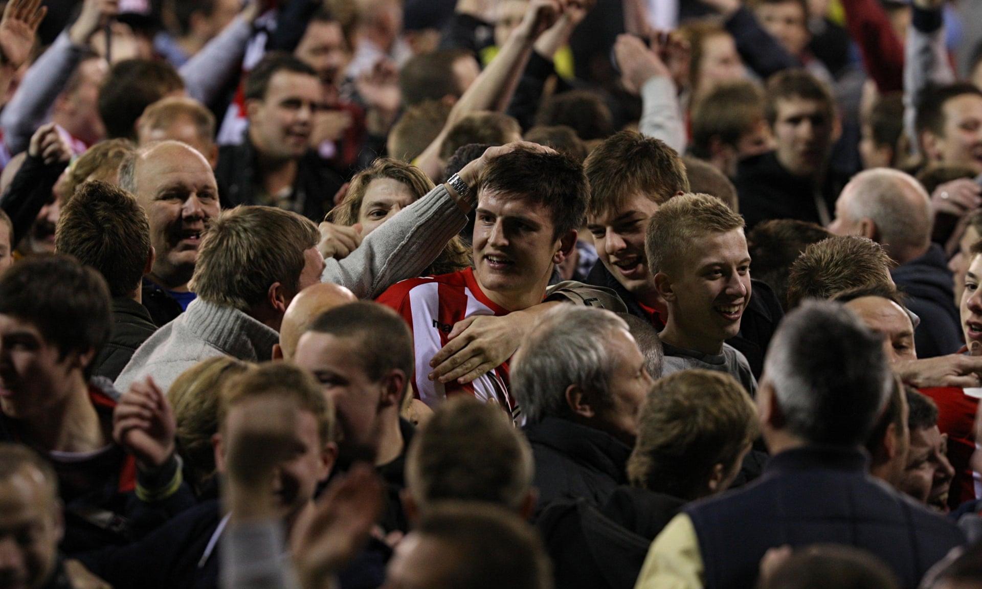 令她不仅仅 令她不仅仅